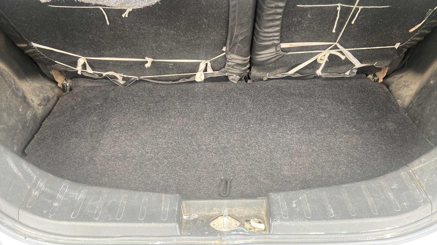 2013 Maruti Wagon R Stingray VXI, Petrol, Manual, 43,126 km, Boot Inside