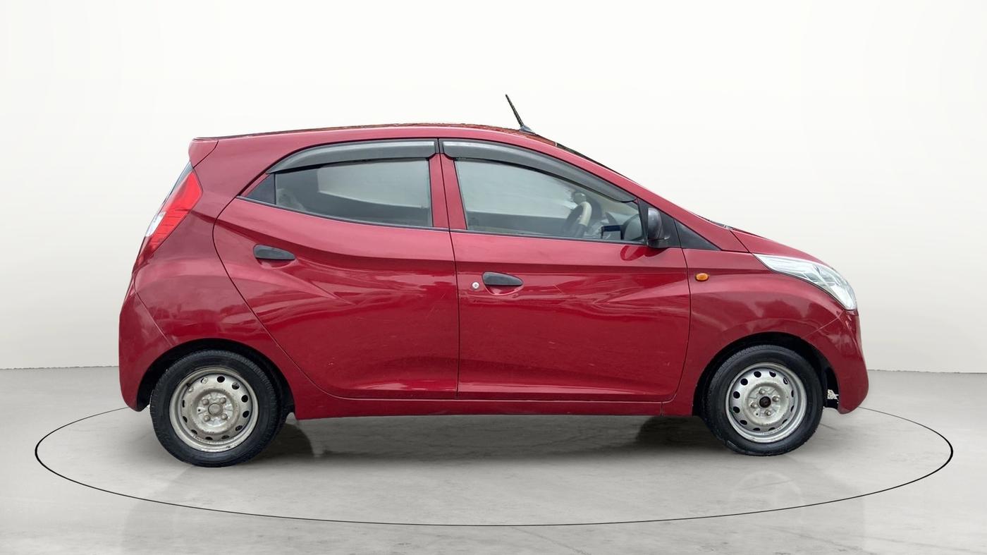 2018 Hyundai Eon ERA +, Petrol, Manual, 58,046 km, Right Side View