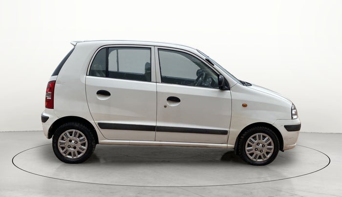 2014 Hyundai Santro Xing GLS, Petrol, Manual, 59,005 km, Right Side View