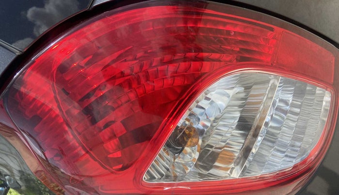 2017 Maruti Alto 800 LXI, Petrol, Manual, 47,619 km, Left tail light - Minor scratches