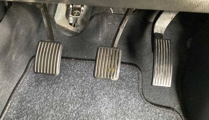 2018 Hyundai Xcent S 1.2, Petrol, Manual, 19,688 km, Pedals