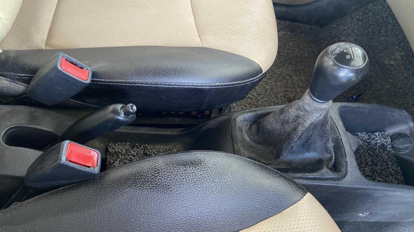 2015 Hyundai Eon ERA +, Petrol, Manual, 60,100 km, Gear Lever