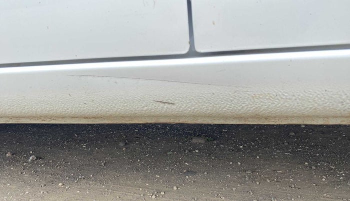 2021 Maruti Celerio VXI CNG, CNG, Manual, 88,887 km, Left running board - Minor scratches