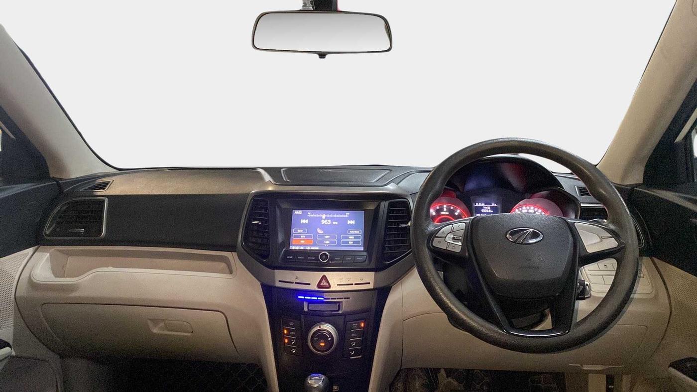 2021 Mahindra XUV300 W6 1.5 DIESEL AMT, Diesel, Automatic, 64,710 km, Dashboard