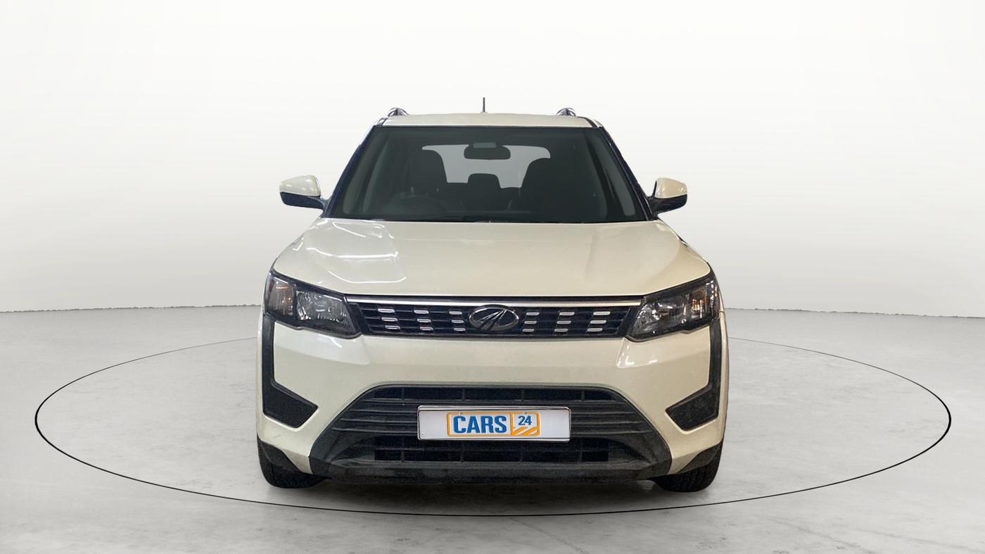 2021 Mahindra XUV300 W6 1.5 DIESEL AMT, Diesel, Automatic, 64,710 km, Front