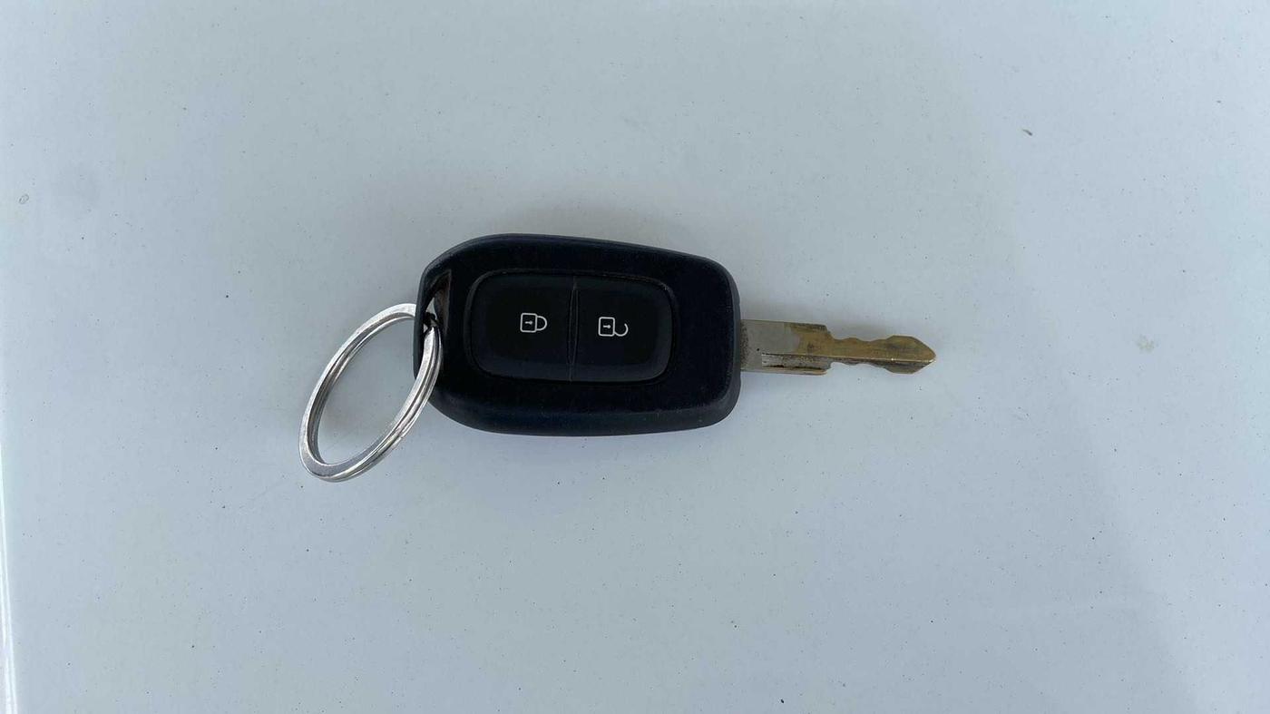 2021 Renault Kwid RXT 1.0 (O), Petrol, Manual, 27,939 km, Key Close Up