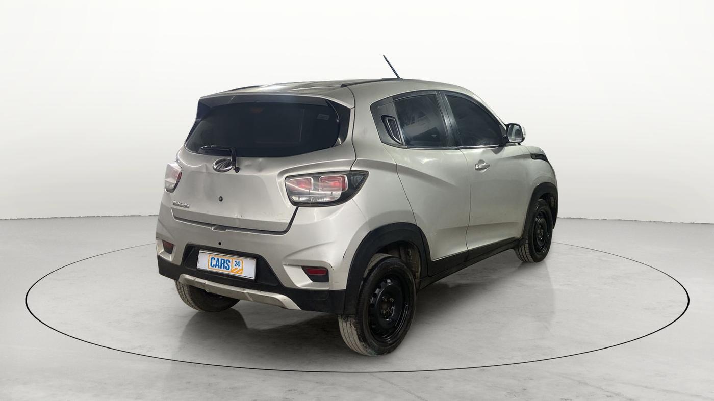 2017 Mahindra KUV 100 NXT K6+ P 6 STR, Petrol, Manual, 37,390 km, Right Back Diagonal