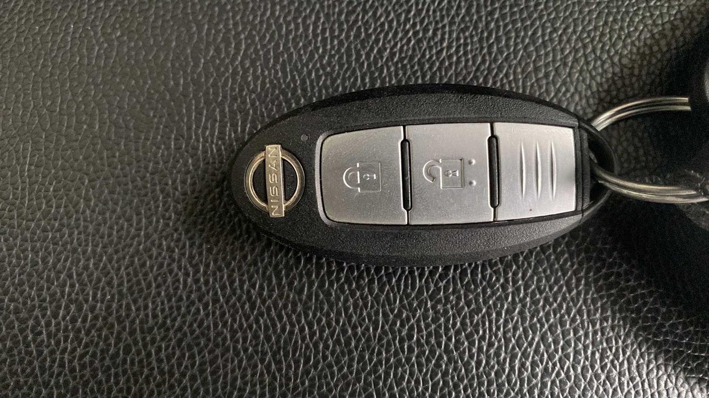 2021 Nissan MAGNITE XV MT, Petrol, Manual, 10,938 km, Key Close Up