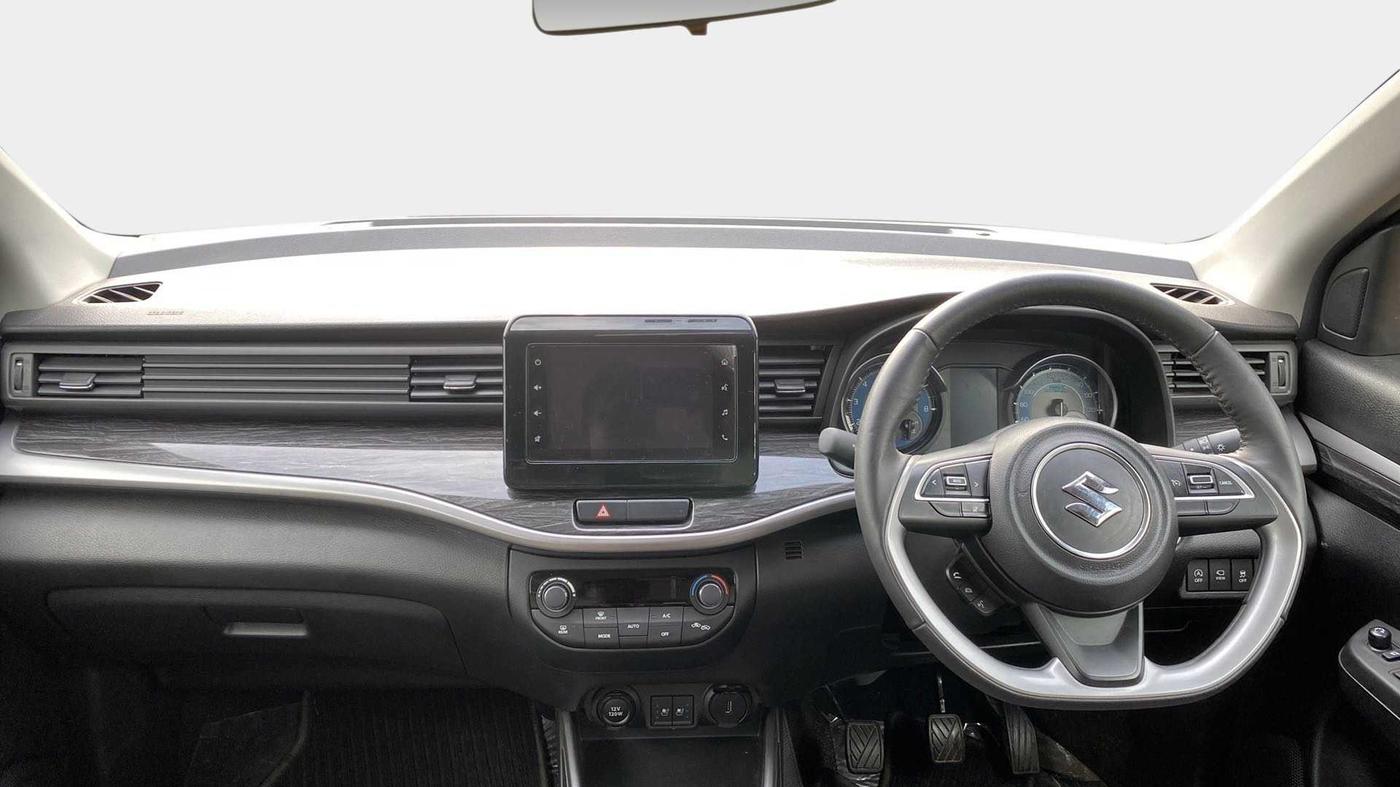 2022 Maruti XL6 ALPHA PLUS MT, Petrol, Manual, 8,627 km, Dashboard