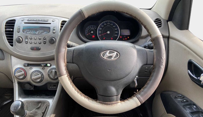 2011 Hyundai i10 SPORTZ 1.2, Petrol, Manual, 95,724 km, Steering Wheel Close Up