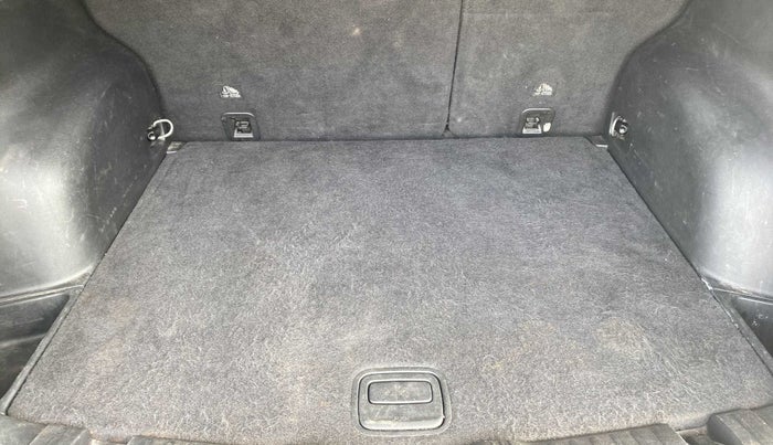 2019 Jeep Compass LIMITED PLUS DIESEL, Diesel, Manual, 55,363 km, Boot Inside