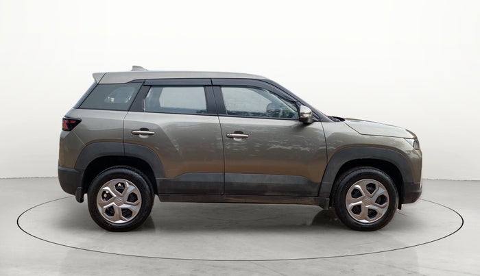 2022 Maruti BREZZA VXI SMART HYBRID, Petrol, Manual, 3,798 km, Right Side View