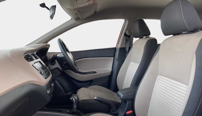 2020 Hyundai Elite i20 ASTA (O) CVT, Petrol, Automatic, 33,114 km, Right Side Front Door Cabin