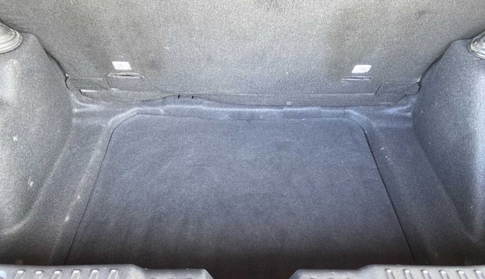 2020 Tata ALTROZ XZ PETROL, Petrol, Manual, 12,555 km, Boot Inside