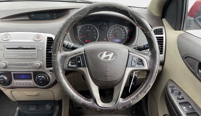 2010 Hyundai i20 SPORTZ 1.2, Petrol, Manual, 56,738 km, Steering Wheel Close Up