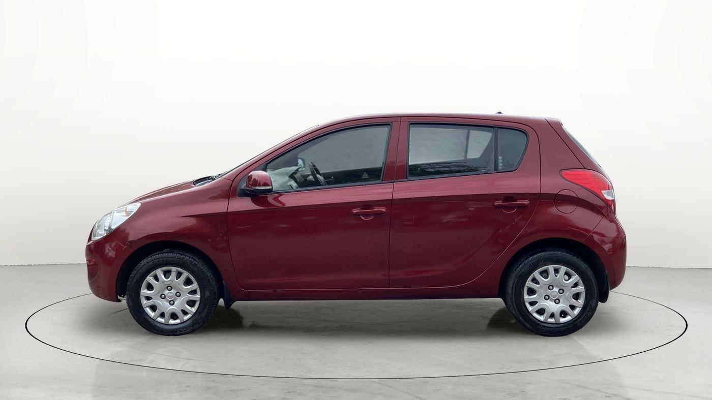 2010 Hyundai i20 SPORTZ 1.2, Petrol, Manual, 56,738 km, Left Side