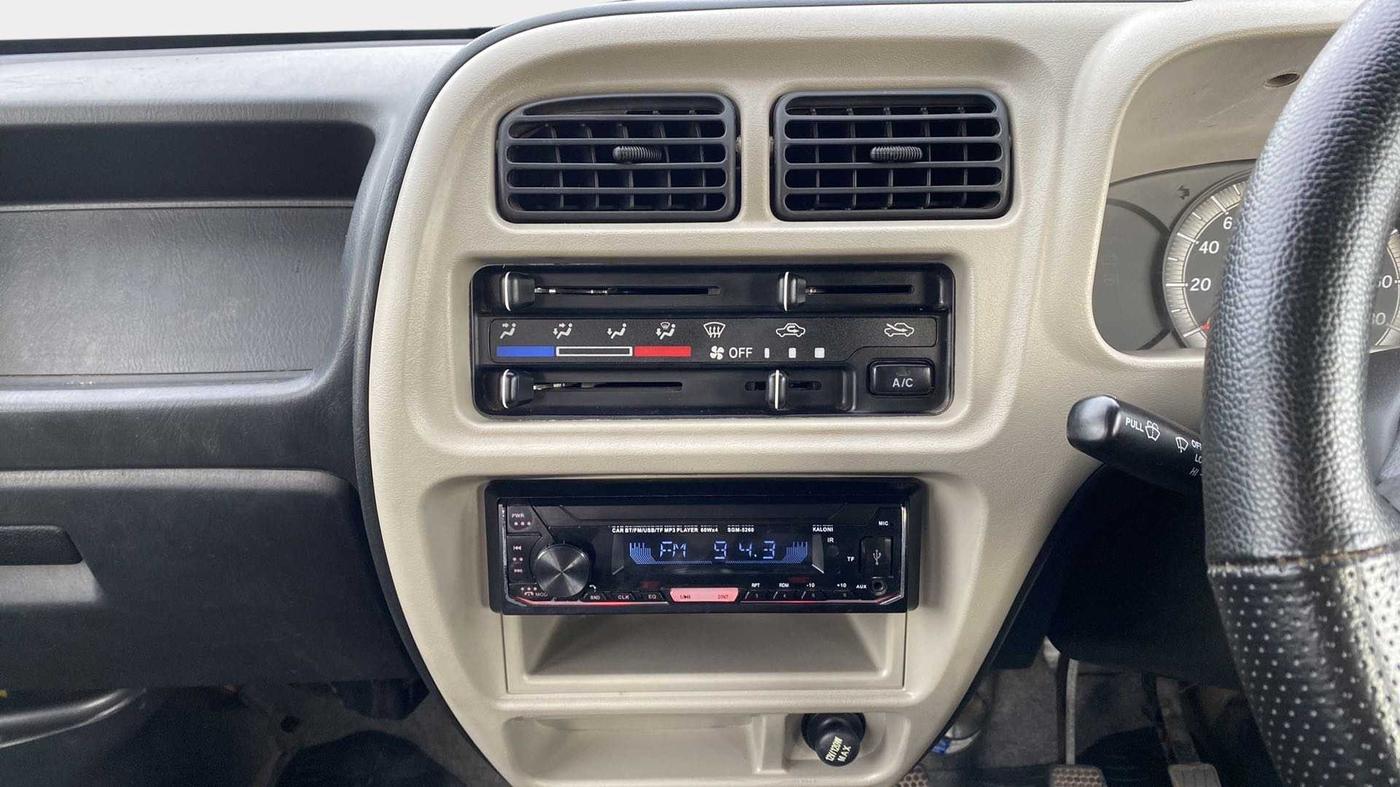 2021 Maruti Eeco 5 STR WITH A/C+HTR, Petrol, Manual, 40,311 km, Air Conditioner