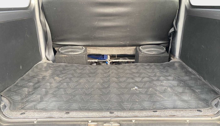 2021 Maruti Eeco 5 STR WITH A/C+HTR, Petrol, Manual, 40,311 km, Boot Inside