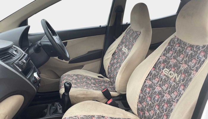 2013 Hyundai Eon ERA +, Petrol, Manual, 45,851 km, Right Side Front Door Cabin