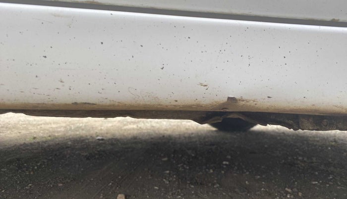 2013 Hyundai Eon ERA +, Petrol, Manual, 45,851 km, Right running board - Slightly rusted
