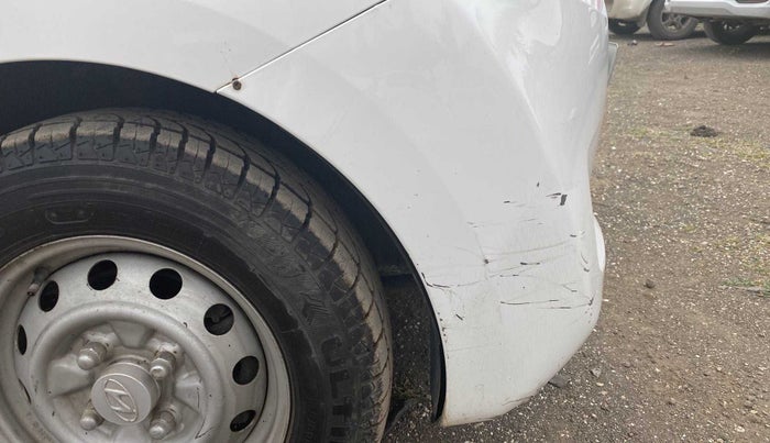 2013 Hyundai Eon ERA +, Petrol, Manual, 45,851 km, Rear bumper - Minor scratches
