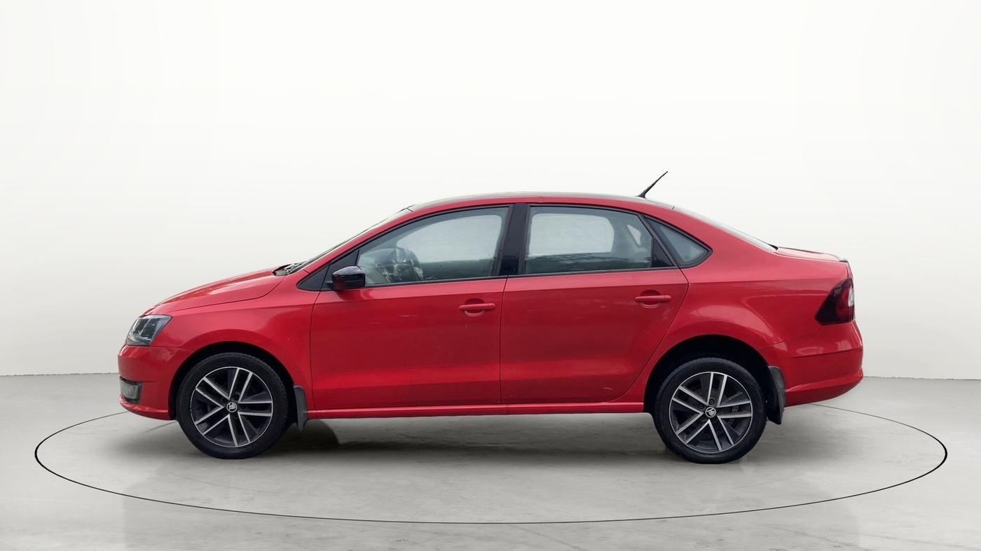 2017 Skoda Rapid MONTE CARLO 1.6 MPI AT, Petrol, Automatic, 81,408 km, Left Side