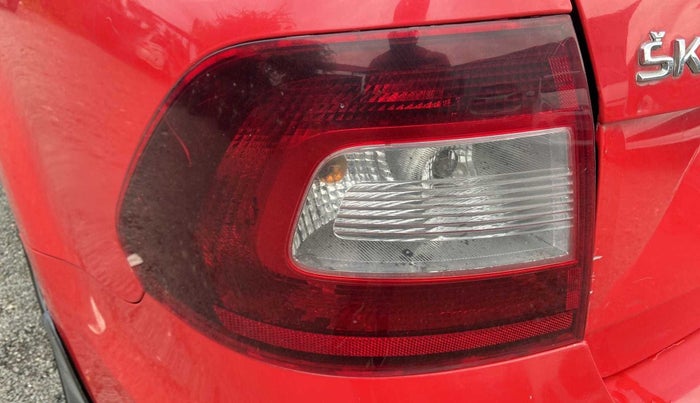 2017 Skoda Rapid MONTE CARLO 1.6 MPI AT, Petrol, Automatic, 81,408 km, Left tail light - Minor damage