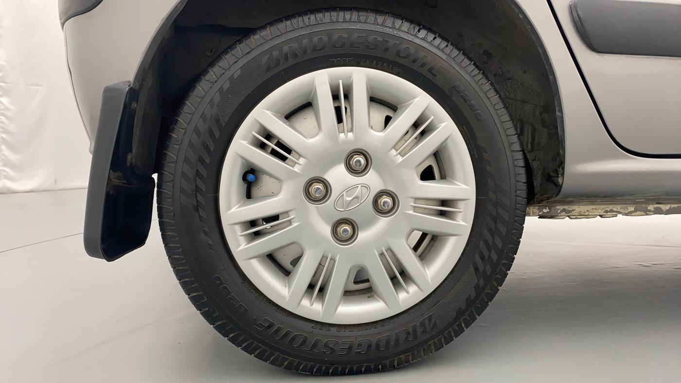 2013 Hyundai Santro Xing GLS, Petrol, Manual, 23,602 km, Right Rear Wheel
