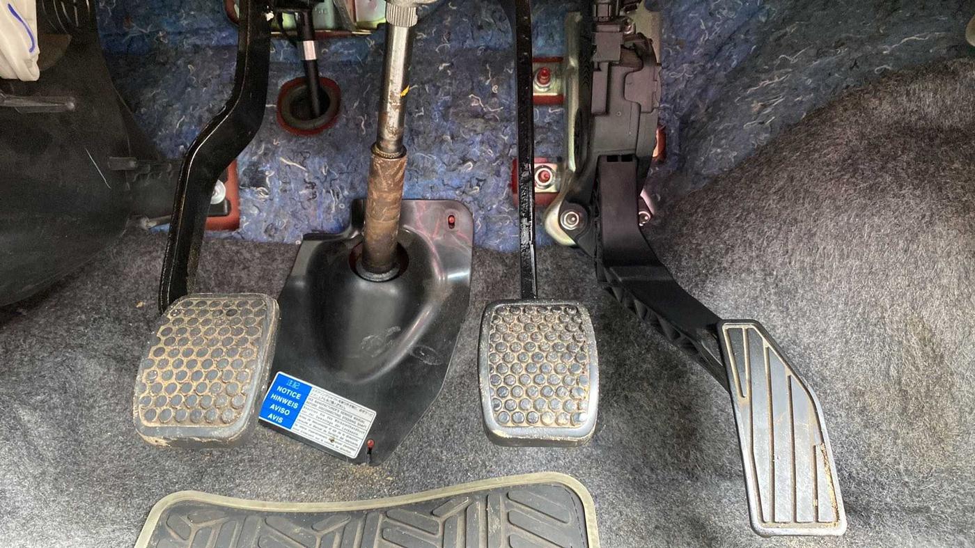2019 Maruti Alto LXI, Petrol, Manual, 11,441 km, Pedals