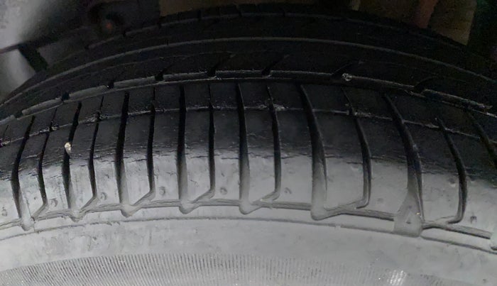 2017 Tata TIGOR XZ PETROL, Petrol, Manual, 40,802 km, Left Rear Tyre Tread
