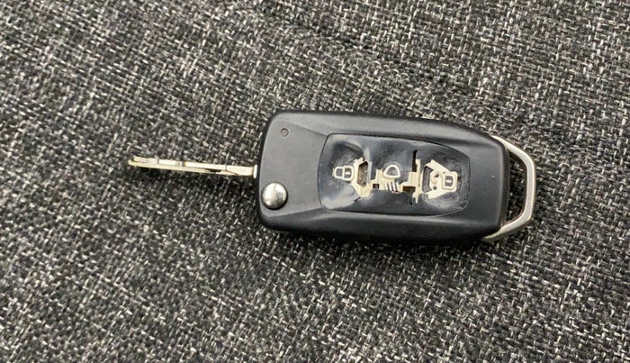 2017 Tata TIGOR XZ PETROL, Petrol, Manual, 40,802 km, Lock system - Remote key minor damage