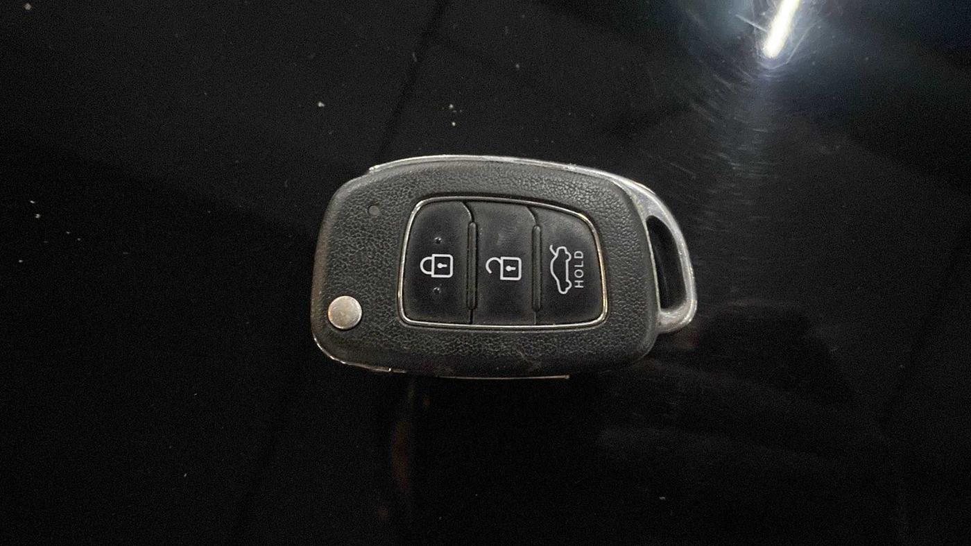 2021 Hyundai New Elantra 2.0 S PETROL, Petrol, Manual, 71,018 km, Key Close Up