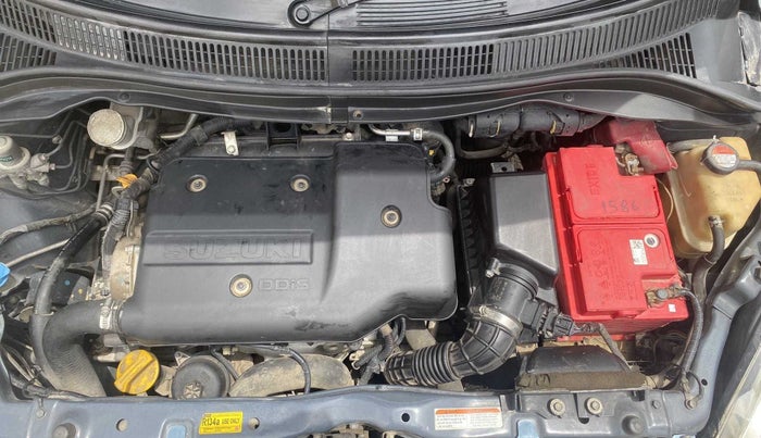 2010 Maruti Swift VDI, Diesel, Manual, 1,04,842 km, Open Bonet