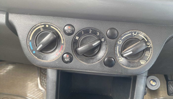 2010 Maruti Swift VDI, Diesel, Manual, 1,04,842 km, AC Unit - Car heater not working