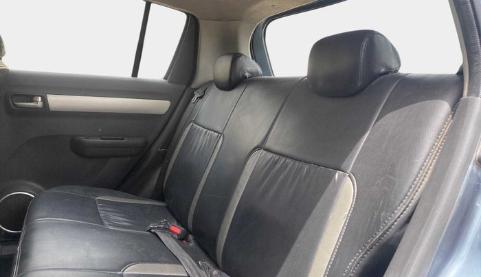 2010 Maruti Swift VDI, Diesel, Manual, 1,04,842 km, Right Side Rear Door Cabin