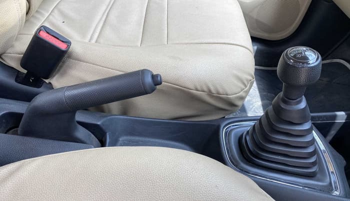 2018 Honda Amaze 1.2L I-VTEC E, Petrol, Manual, 18,086 km, Gear Lever
