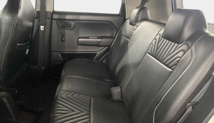 2020 Maruti New Wagon-R LXI CNG (O) 1.0, CNG, Manual, 61,292 km, Right Side Rear Door Cabin