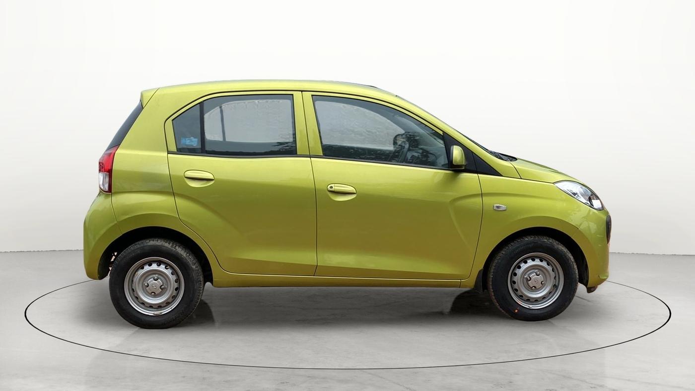 2019 Hyundai NEW SANTRO MAGNA, Petrol, Manual, 7,019 km, Right Side View
