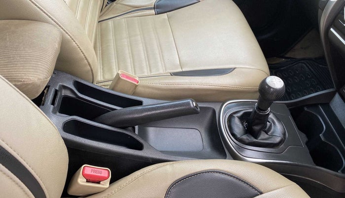 2014 Honda City 1.5L I-DTEC SV, Diesel, Manual, 1,02,813 km, Gear Lever