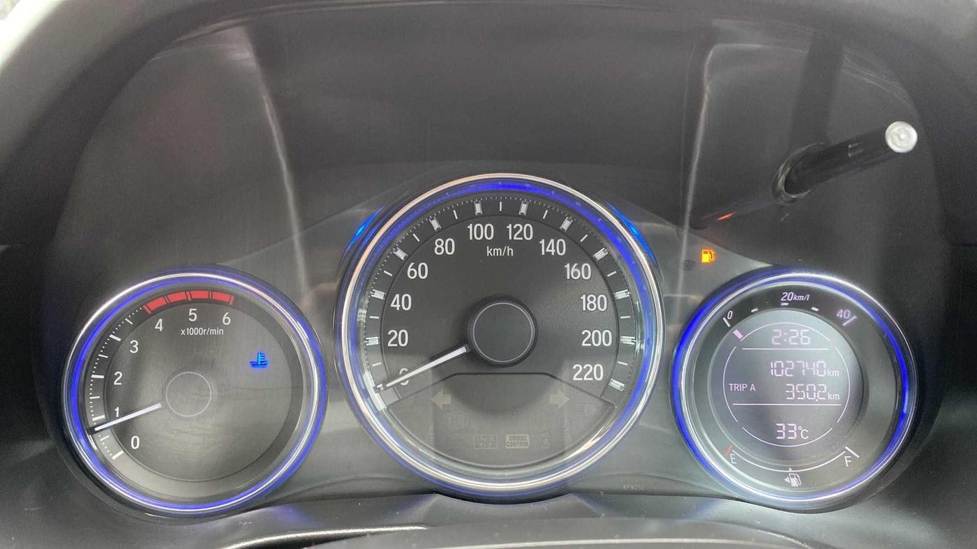 2014 Honda City 1.5L I-DTEC SV, Diesel, Manual, 1,02,813 km, Odometer Image