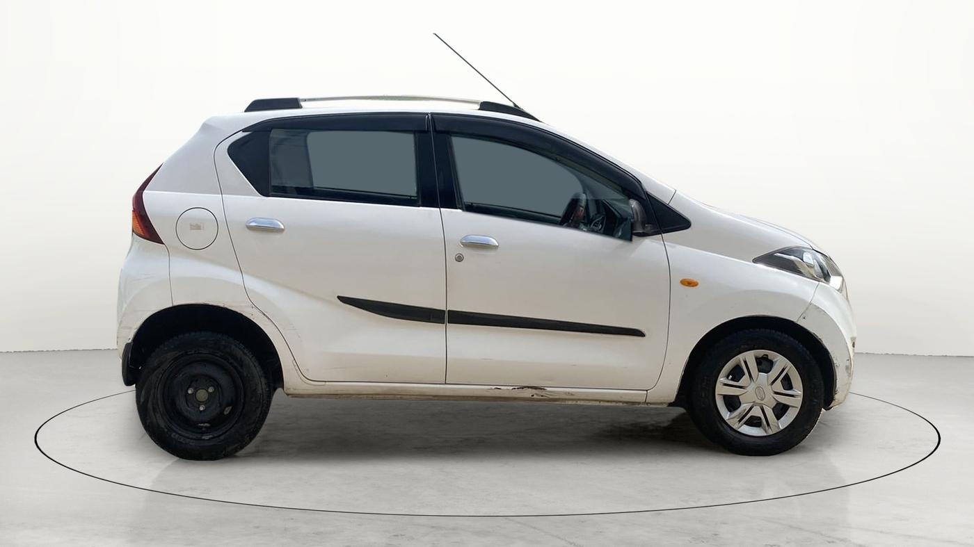 2017 Datsun Redi Go S 1.0 AMT, Petrol, Automatic, 25,834 km, Right Side