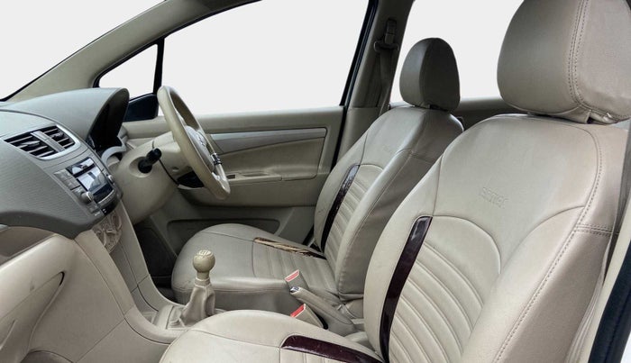 2016 Maruti Ertiga VDI SHVS, Diesel, Manual, 72,725 km, Right Side Front Door Cabin