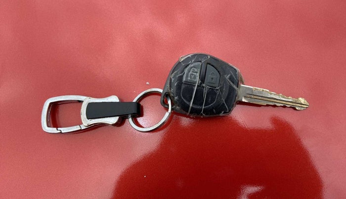 2014 Maruti Swift VDI, Diesel, Manual, 82,105 km, Key Close Up