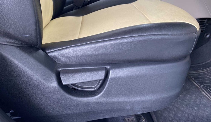 2021 Hyundai NEW SANTRO SPORTZ AMT, Petrol, Automatic, 11,223 km, Driver Side Adjustment Panel
