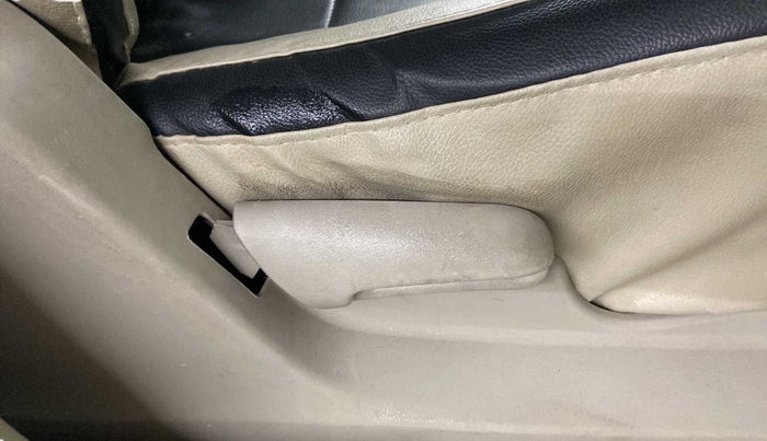 2017 Maruti Celerio ZXI AMT, Petrol, Automatic, 37,836 km, Driver Side Adjustment Panel