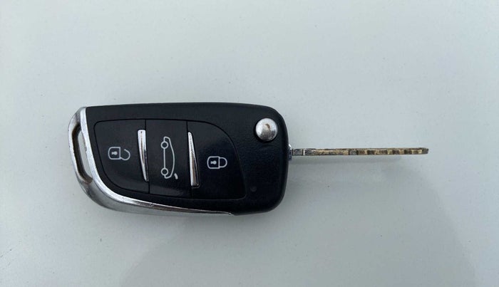2012 Maruti Swift VDI, Diesel, Manual, 55,820 km, Key Close Up
