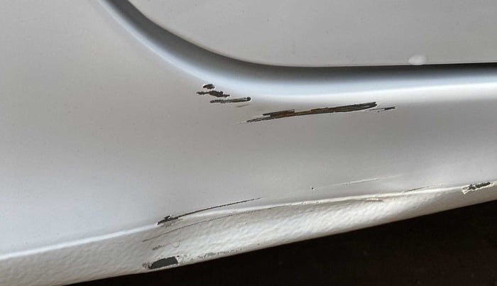 2019 Ford New Figo TITANIUM 1.2 PETROL MT, Petrol, Manual, 12,408 km, Right running board - Slightly dented