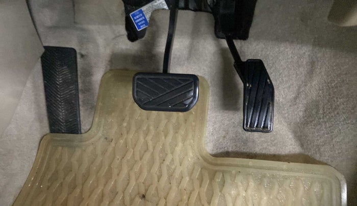 2019 Maruti Dzire ZDI PLUS AMT, Diesel, Automatic, 45,449 km, Pedals