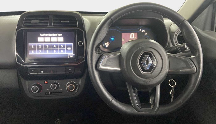 2020 Renault Kwid RXT 1.0 AMT, Petrol, Automatic, 38,976 km, Steering Wheel Close Up