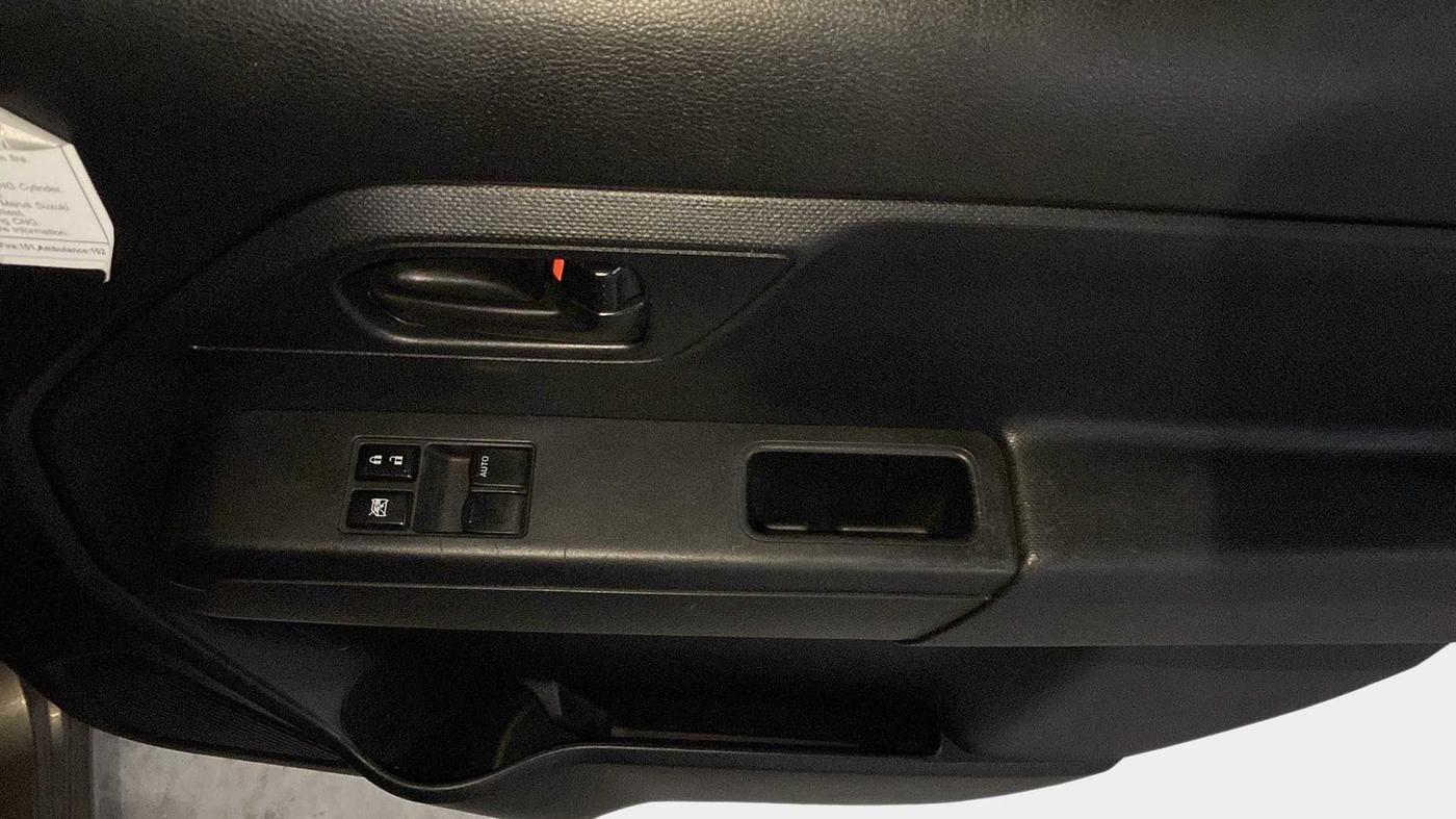 2020 Maruti New Wagon-R LXI CNG 1.0, CNG, Manual, 48,740 km, Driver Side Door Panels Control